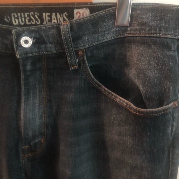 GUESS 38W X 30L - Picture 7 of 11